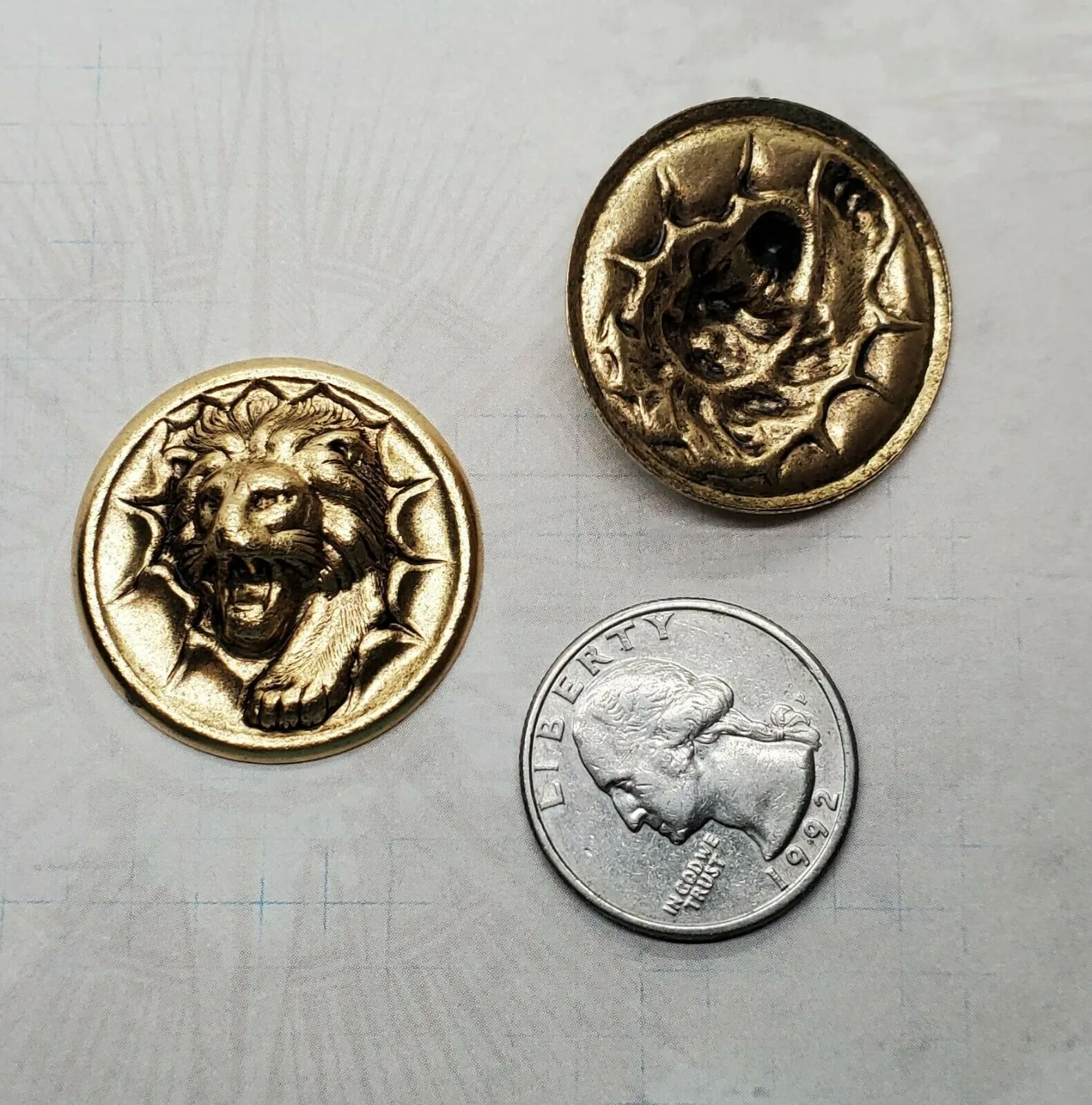 Brass Lion Stampings x 2 - 447-1S.