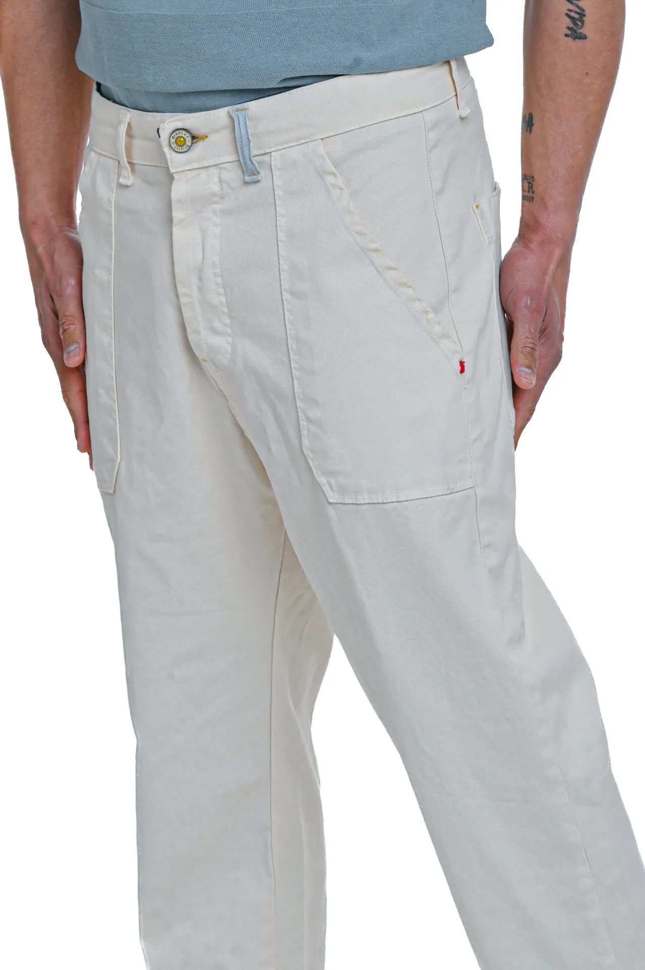 Pantaloni in cotone loose People SS23